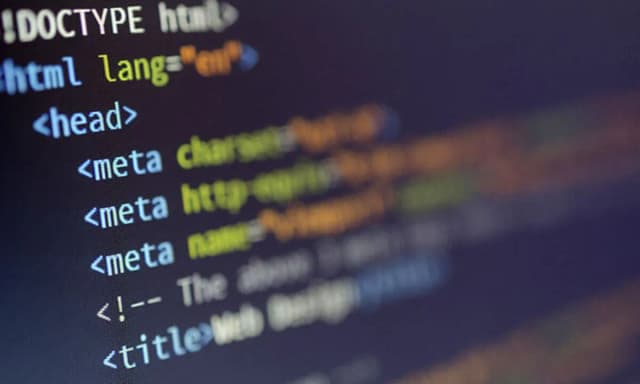 Jak wstawić baner HTML na stronie i uniknąć problemów z wyświetlaniem